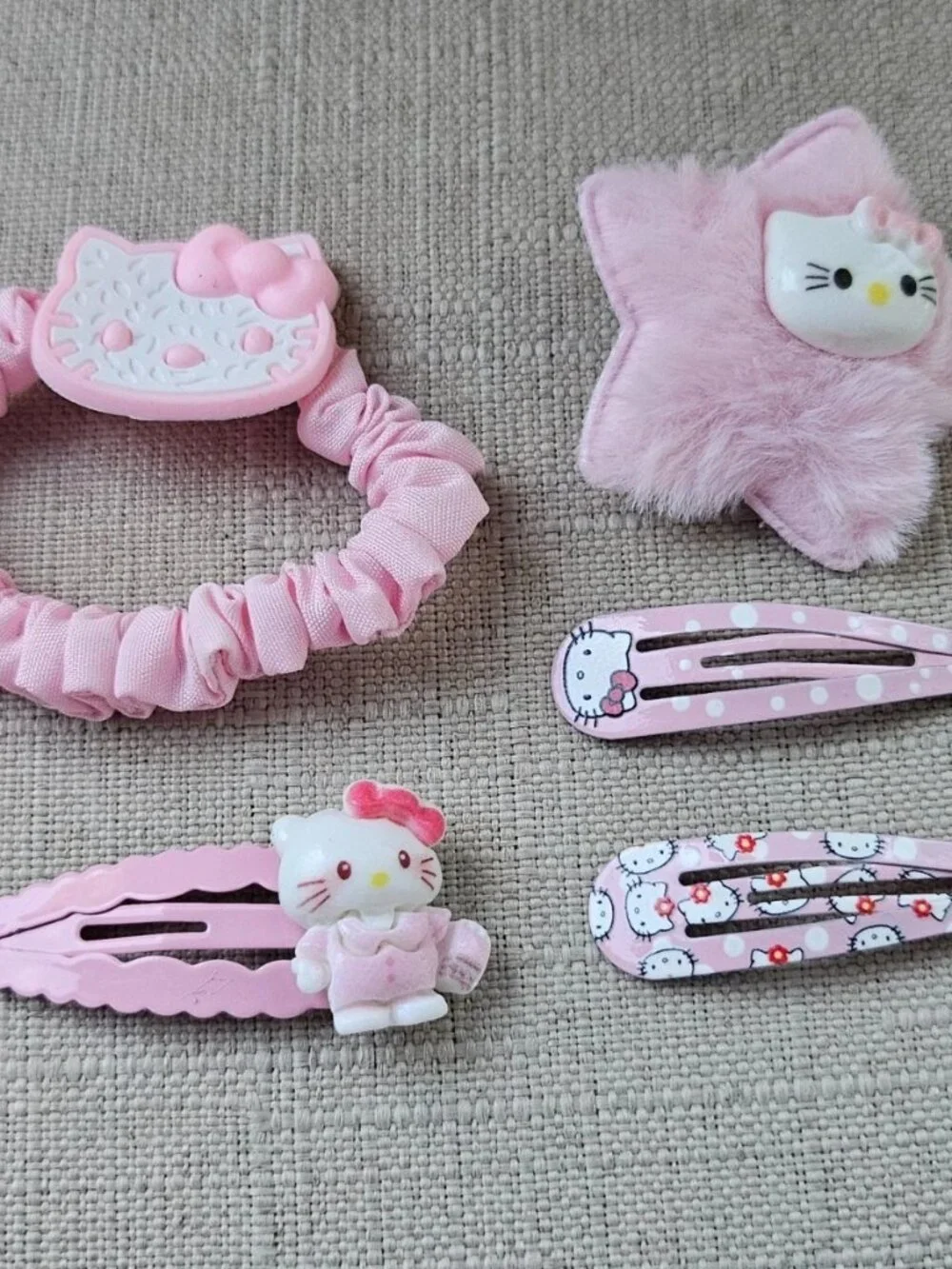 Hello Kity Girls Hair Accessory Hair Clips Pink set of 5 Hair Catcher NEW